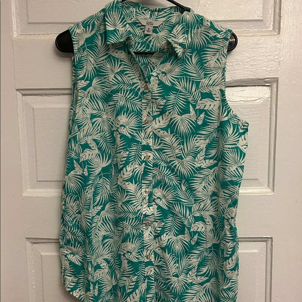 Croft & Barrow Leaf Print Sleeveless Linen Blouse